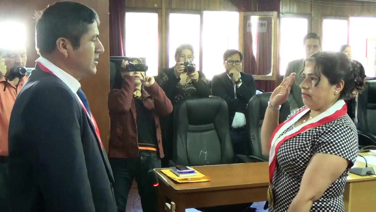 Juramentan nuevos consejeros regionales del Gobierno Regional de Ancash