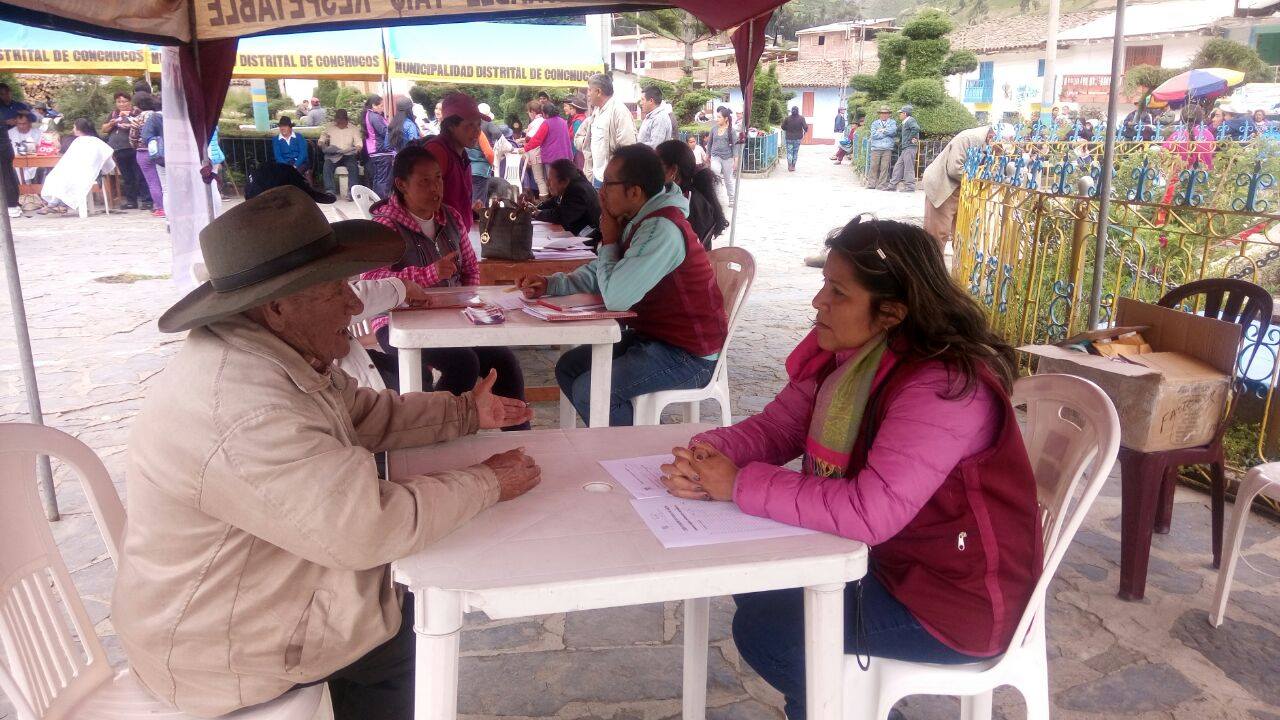 Pobladores de Conchucos se informaron sobre procesos judiciales en feria de acercamiento