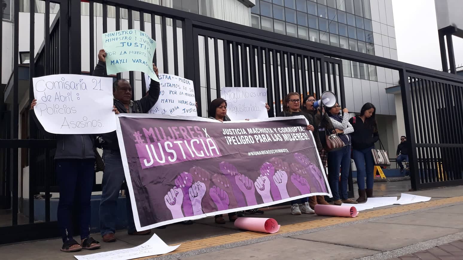 Chimbote: Familiares de joven que intentó ahorcarse en comisaría piden celeridad en investigación