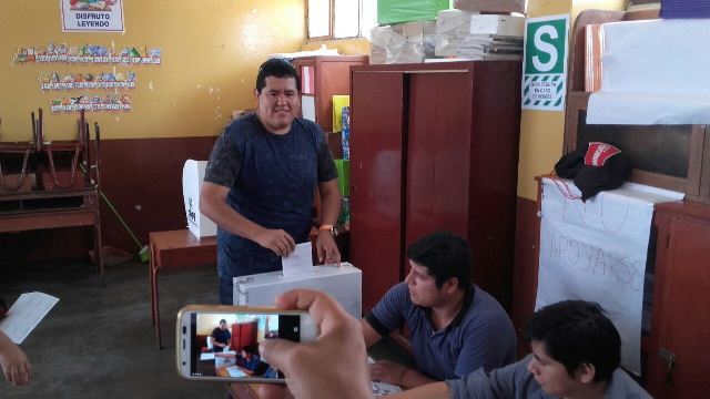 Candidato Carlos Domínguez reiteró su compromiso con Ancash luego de sufragar 