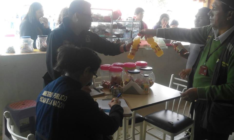 Chimbote: Hasta con 810 soles podrían ser multados los kioscos escolares por vender golosinas 