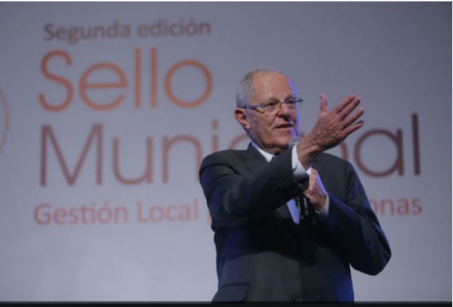 Gobierno central dispone 3 mil millones de soles para agua potable en todo el Perú