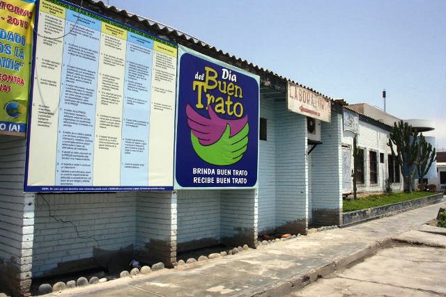 "La Caleta" realiza labor de concientización en personal asistencial para mejorar servicios 