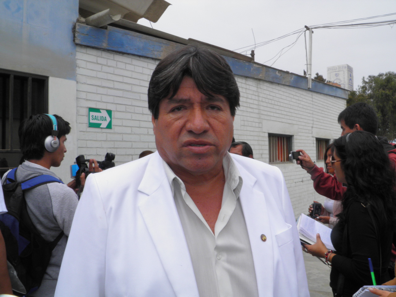 Chimbote: Por oponerse a transferencia de dinero destituyen a director de “La Caleta” 