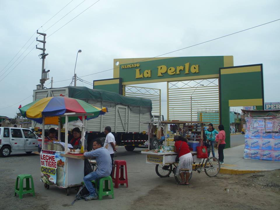 Chimbote: En una semana levantarían embargos de 7 hectáreas de mercado La Perla