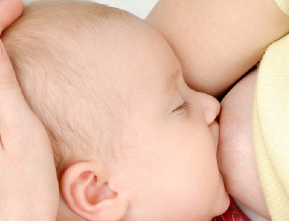 Cuidados para la lactancia materna en madres con VIH