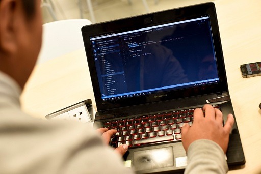 Lanzan Hackatel 2021 para jóvenes que oferten soluciones innovadoras en mejora de servicios de telecomunicaciones  