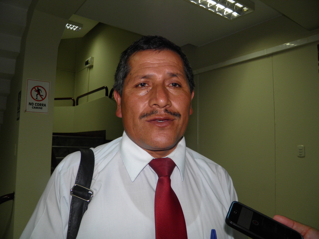 Chimbote: Abogado Leandro Cerna saluda decisión de extradición de Belaunde Lossio