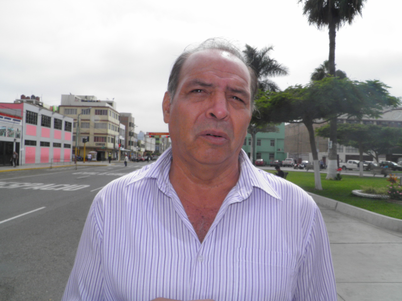 Elevarán documento para reinicio de obras paralizadas en colegios del Santa