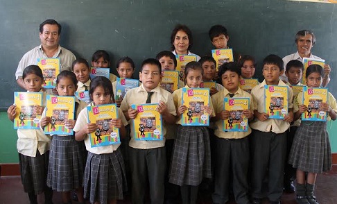 Dos mil escolares de Chimbote beneficiados con programa “Leer es estar Adelante”