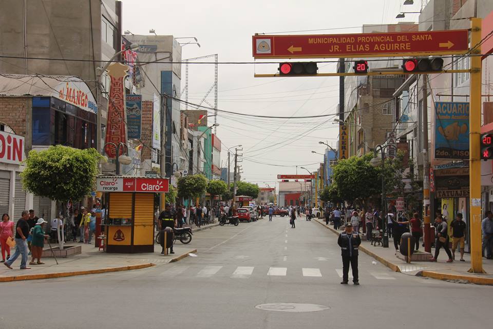 Disponen que transporte público no circule por el jirón Leoncio Prado del centro de Chimbote
