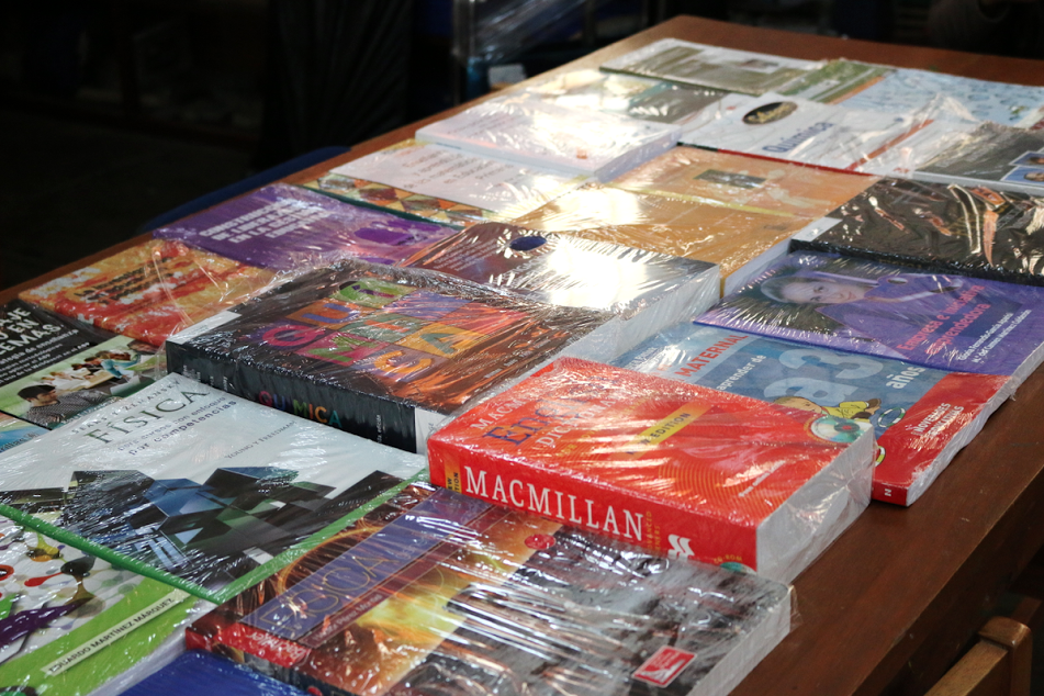 Nuevo Chimbote: Instituto Pedagógico adquiere más de S/. 22 mil  en libros para implementar su biblioteca