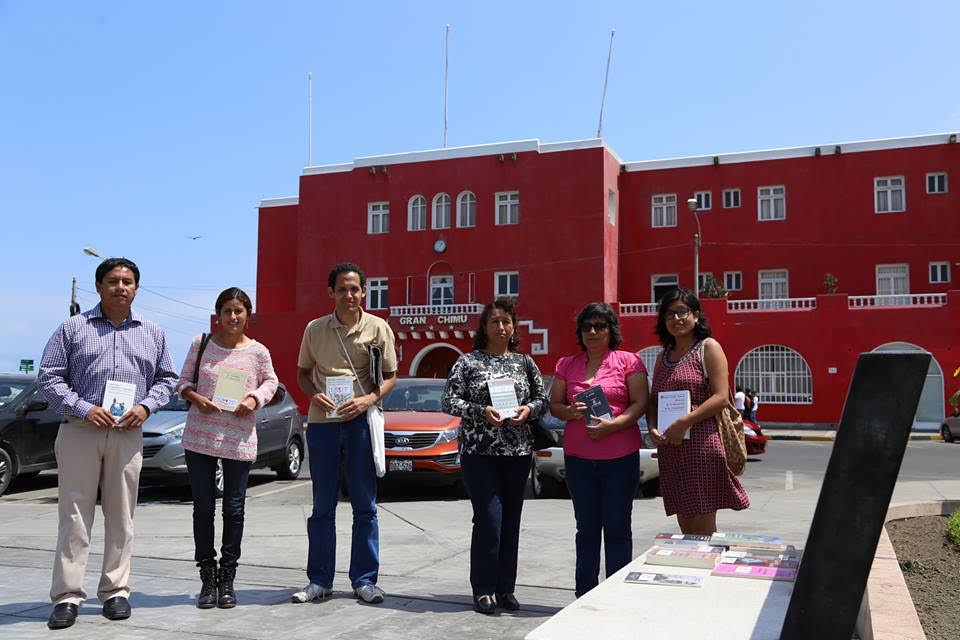 En el Día Mundial del Libro entregan decenas de títulos a lectores de Chimbote