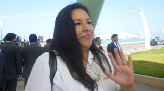  Jefa del Instituto de Medicina Legal rechaza cuestionamientos en su contra