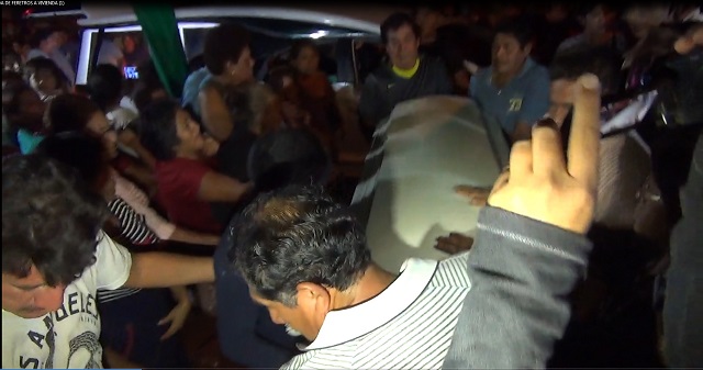 Casmeños recibieron con lágrimas y hondo pesar los restos de los esposos que murieron en incendio de bus en Lima