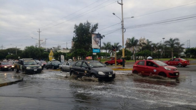 Piden adoptar medidas preventivas porque no descartan lluvias fuertes en la provincia del Santa