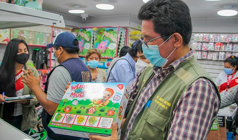 Chimbote: inspeccionan locales de venta de productos fabricados en China