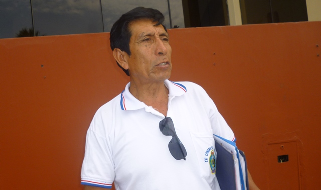 Denuncian manipulación de adjudicaciones para docentes en la Ugel Santa