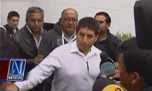 ¡Alcalde Luis Arroyo capturado acusado de autor mediato de crimen de Nolasco!