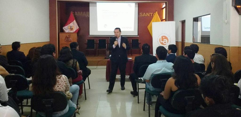 Luis Benavente exhortó a priorizar temas en el marketing electoral