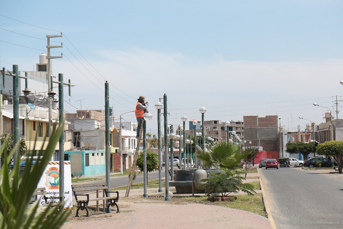 Nuevo Chimbote: inician mantenimiento del bulevar de Bruces y Cáceres de Aramayo