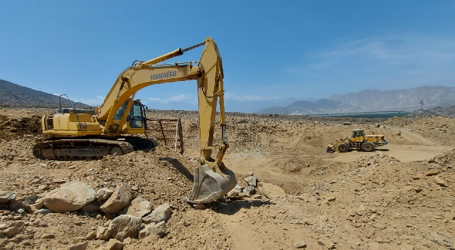 Fiscalía incauta maquinaria pesada empleada para minería ilegal en Nepeña