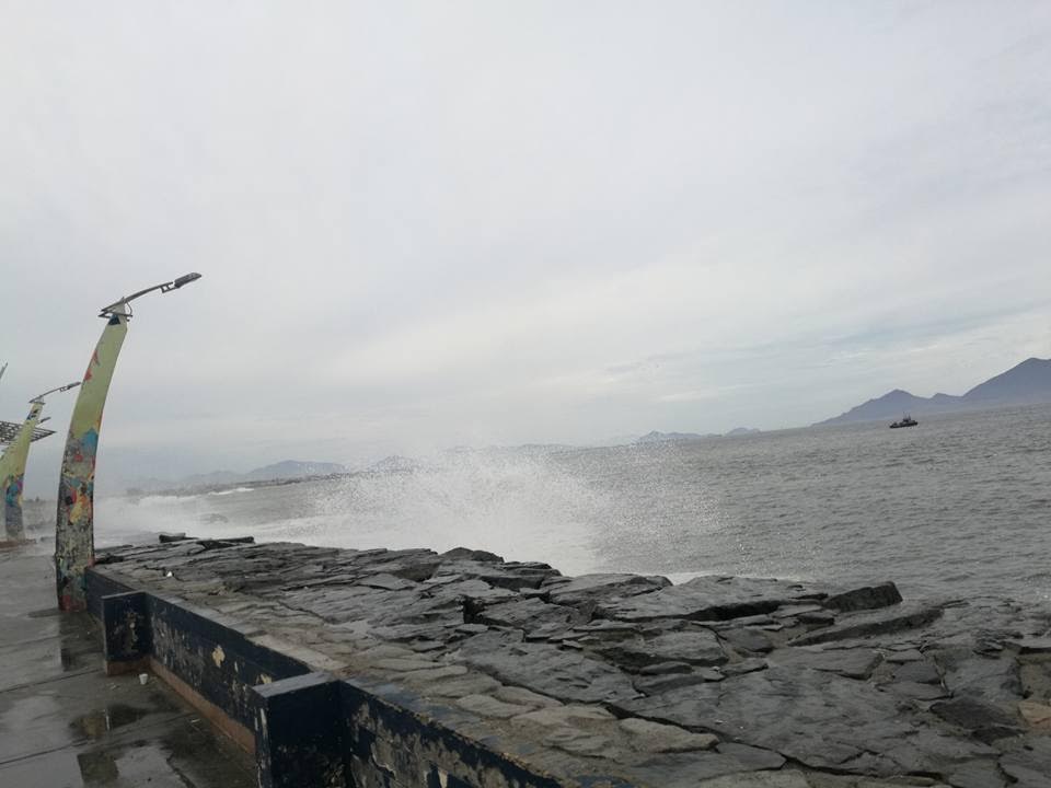 Elaborarán expediente para enrocado en zonas afectadas por oleajes en Chimbote