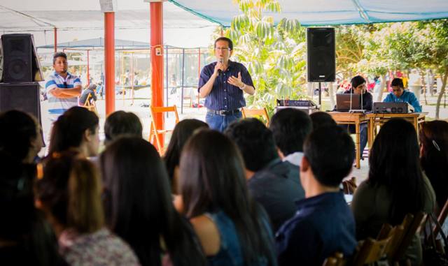 Cursos en Escuela de Ciencias de la Comunicación de UCV Chimbote