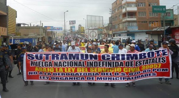 Trabajadores estatales se movilizaron en contra de la Ley Servicio Civil