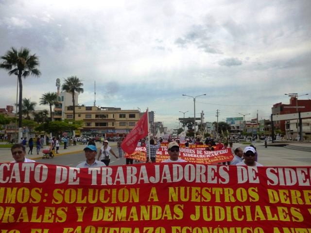 Trabajadores de Siderperú denuncian que el 60% de planta de acero está paralizado