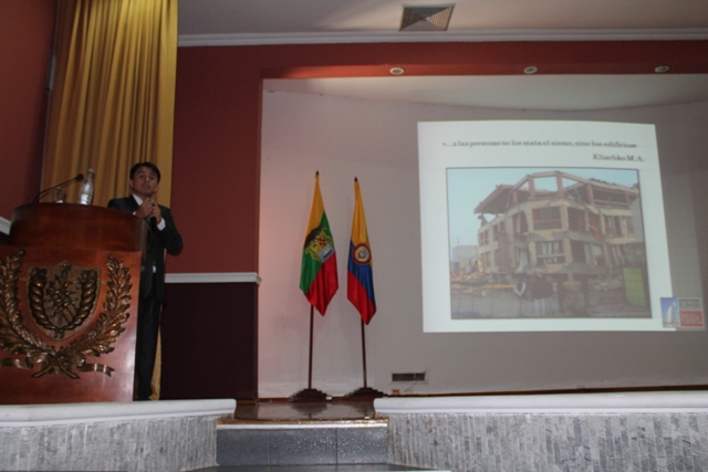 Docente de Uladech Católica participa en Congreso de Ingeniería en Colombia