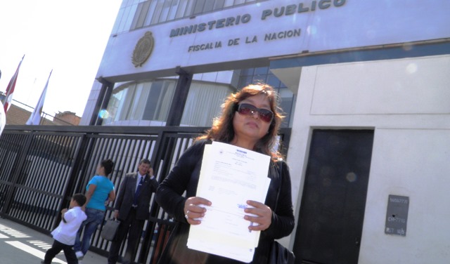     Mujer denuncia que es injustamente investigada por lavado de activos