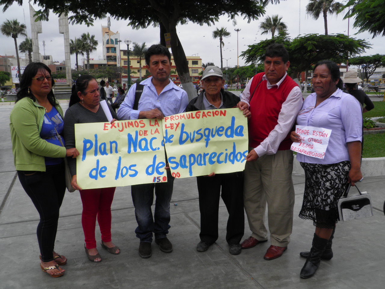 Chimbote: Familiares de desaparecidos de Santa exigen entrega de terrenos dignos 