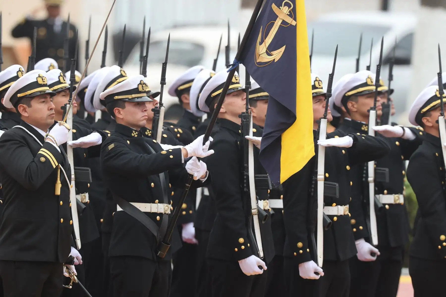 Marina de Guerra conmemora el 204° aniversario de creación y el Combate de Angamos