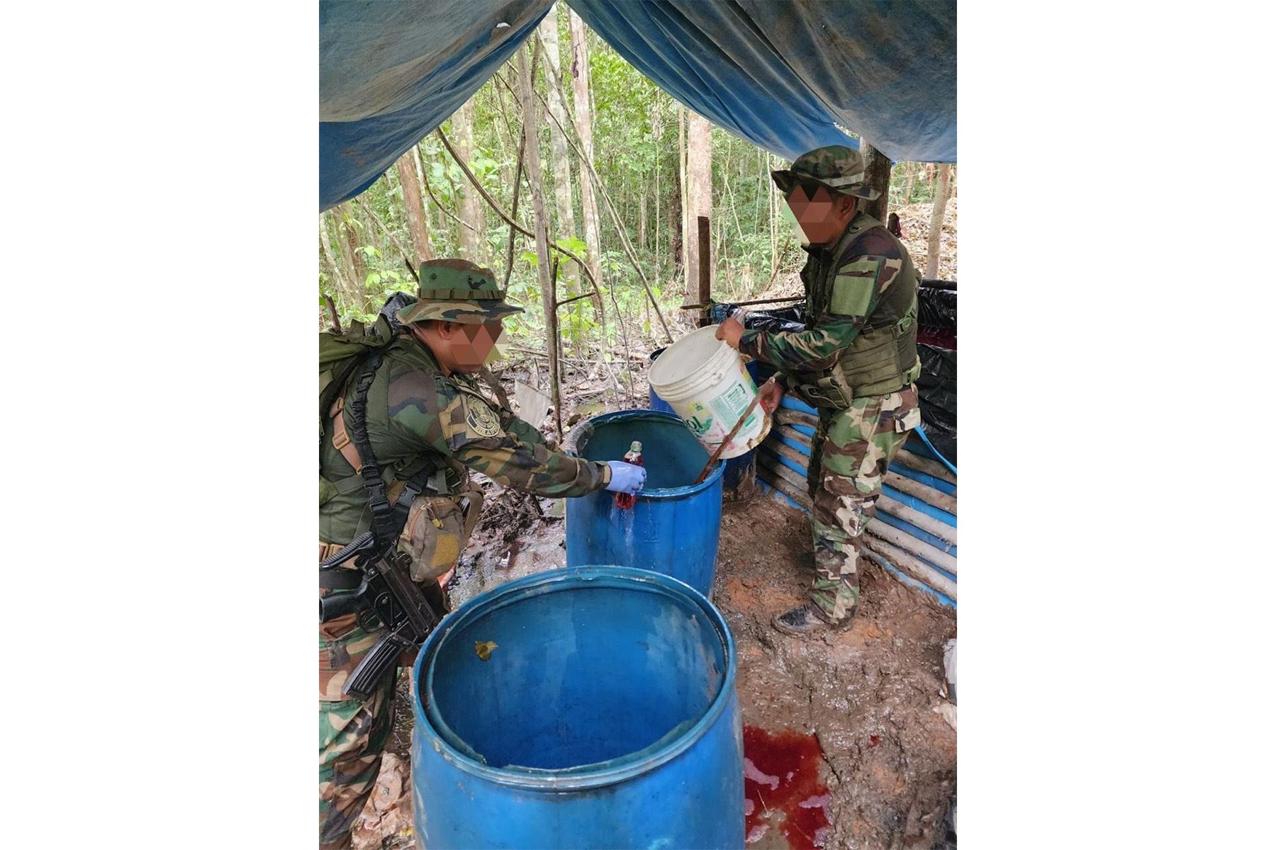 Marina de Guerra  y PNP desarticulan laboratorio de droga
