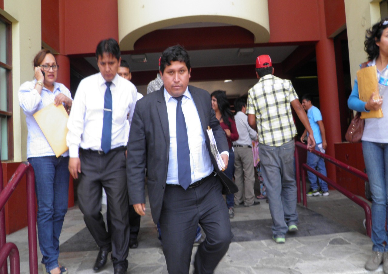 Verifican domicilio fiscal del consorcio Casco Urbano que ejecutó veredas del centro de Chimbote