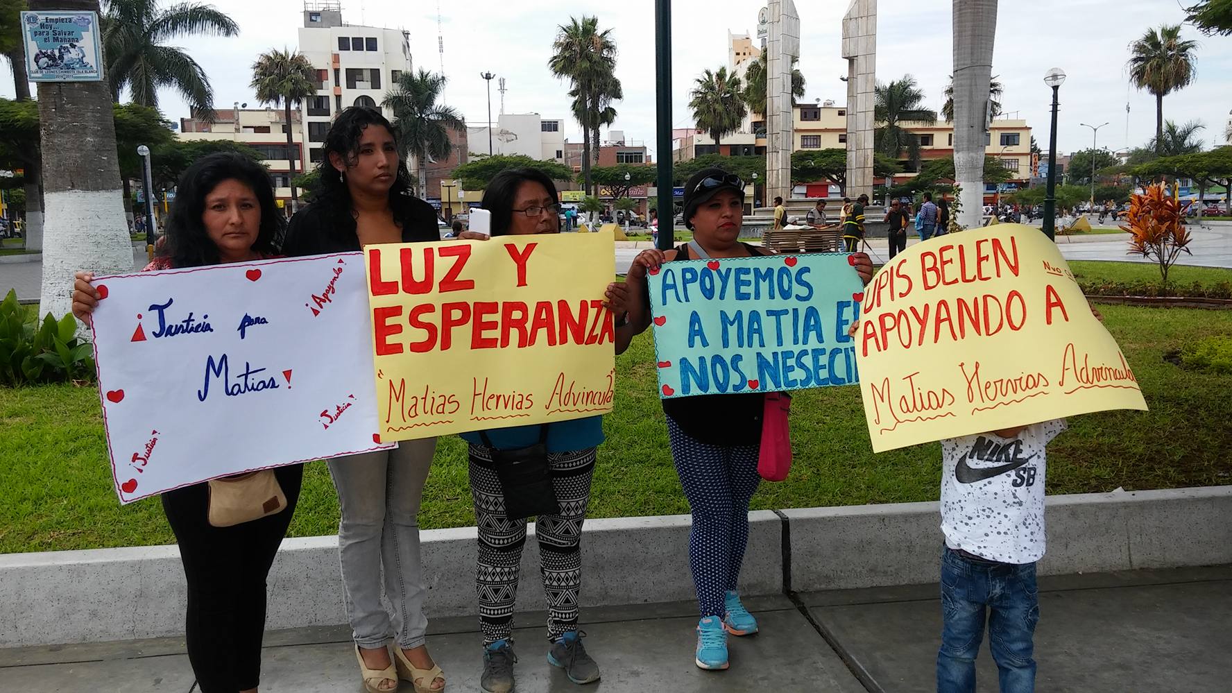 Chimbote: piden apoyo para niño que quedó con parálisis cerebral tras ser operado al corazón