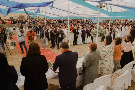 Chimbote: 284 parejas formalizaron su estado civil en primer Matrimonio Masivo del 2022