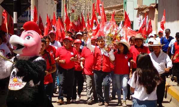  Candidato regional del Manpe recorrió poblados de la provincia de Huaylas