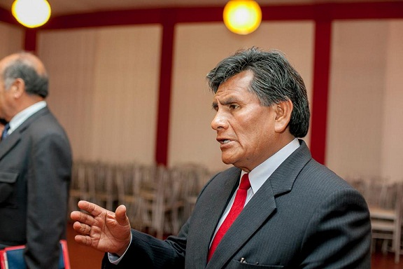 Mautino  escuchó problemática de trabajadores del Terminal Portuario de Chimbote