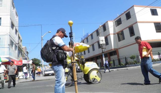 Realizan medición de radiaciones no ionizantes producidas por antenas