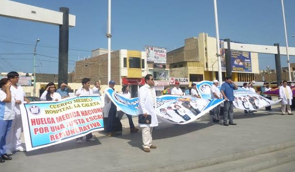 Médicos del Minsa de la zona Ancash Costa advierten que renunciarán a sus jefaturas