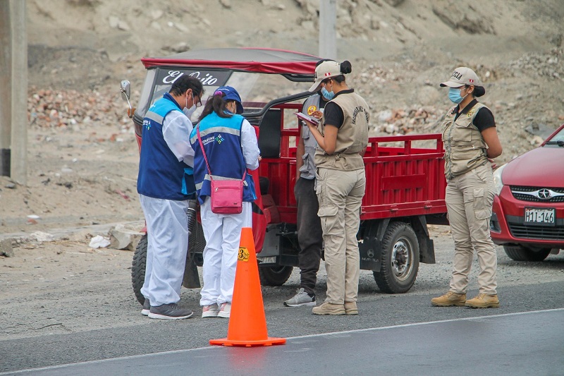 Verifican cumplimiento de medidas de bioseguridad en el sector transporte