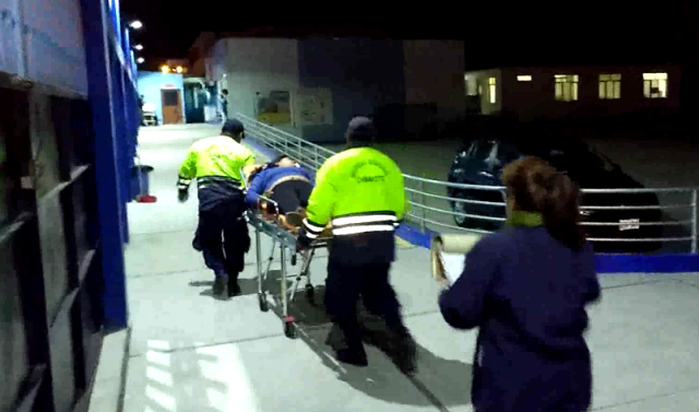 Chimbote: ediles auxiliaron a joven que se desmayó por intoxicación alcohólica