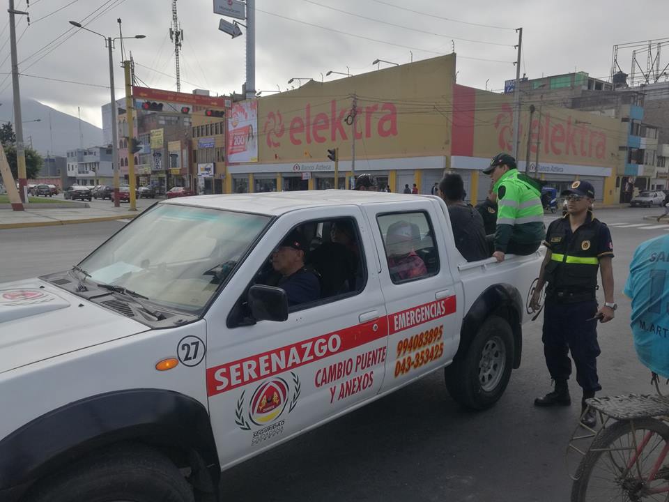 Chimbote: intervienen a menor por agredir verbal y físicamente a una mujer en la vía pública