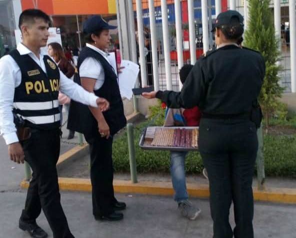 Chimbote: rescatan a tres menores que venían trabajando en las calles 