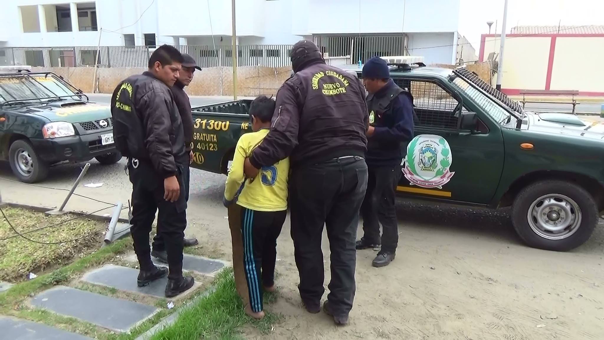 Nuevo Chimbote: menores fugan de casa por presunta agresión de su padre