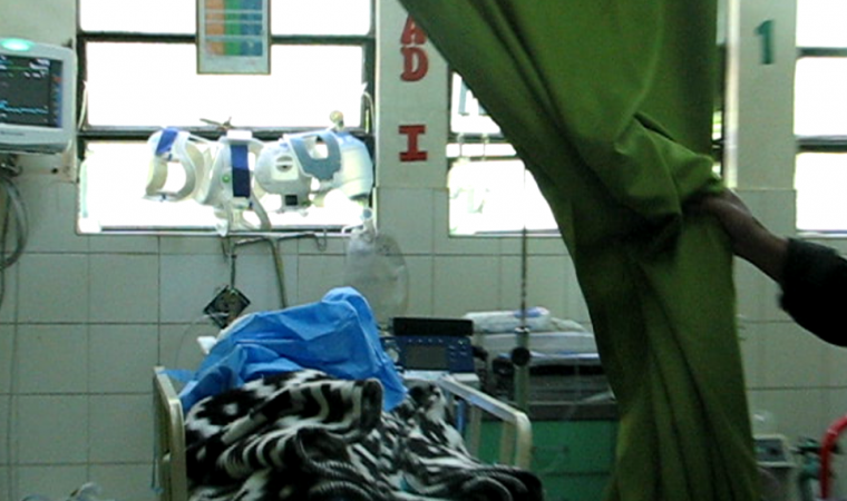 Menor de edad resulto con quemaduras tras explosión de local pirotécnico en Acovichay