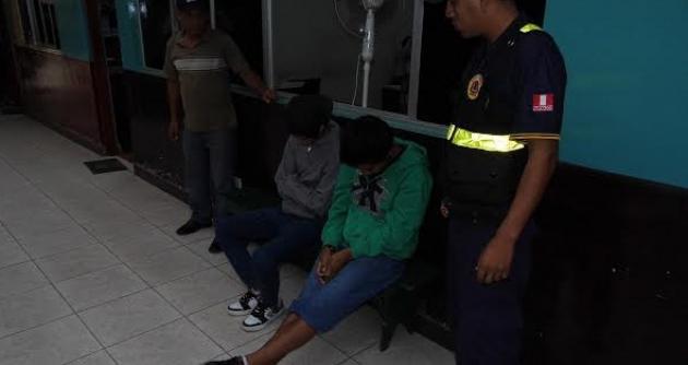 Chimbote: detienen a tres adolescentes con arma de fuego y municiones tras robo en San Pedro
