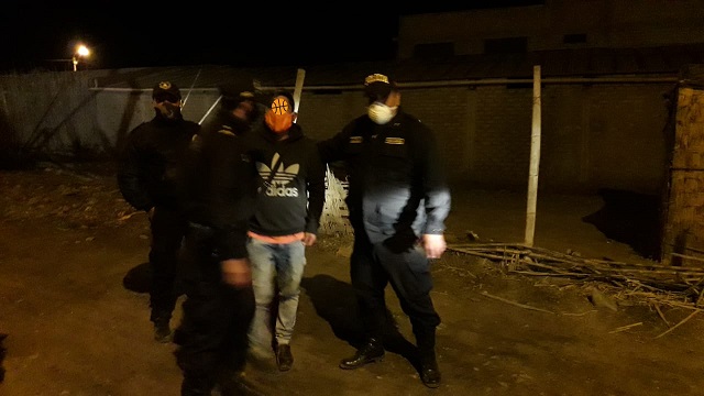 Menores fueron retenidos por atacar a piedras a policías y tomar licor en una vivienda de Nepeña
